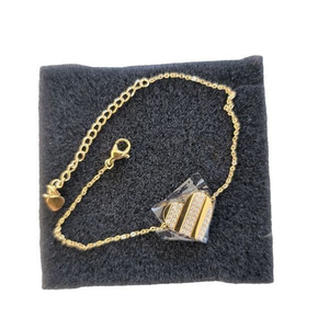 CDE GOLD LOOK BRACELET heart with diagonal Clear stones NIB‎